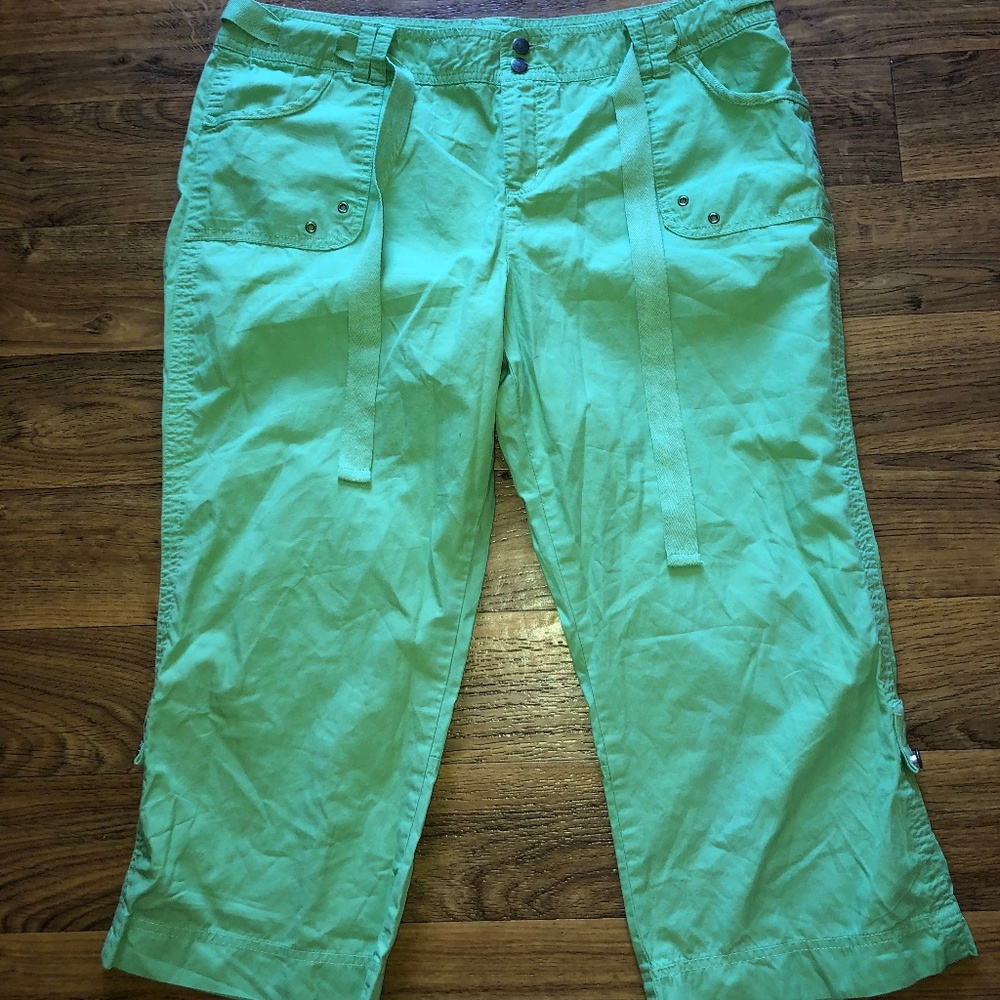 SO Real So Right Womens Casual Capri Pants